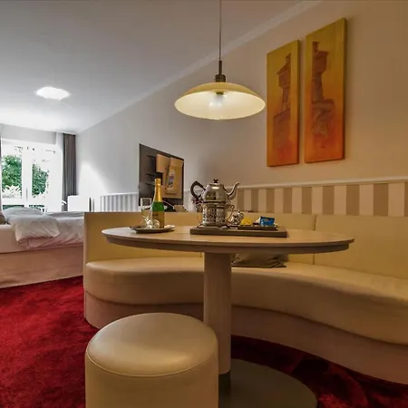 מלון Suiten-hotel Mare 4*